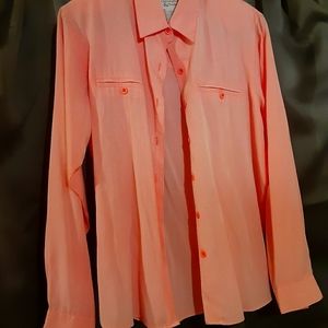 Long sleeve collared button up shirt